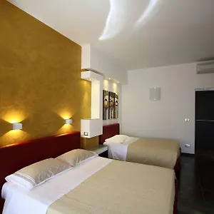 Couette-café Imbriani 24, Lecce